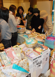 鶴岡市内で活動するボランティア団体などが活動内容を紹介