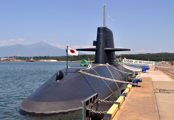 海上自衛隊潜水艦 SS-573 ゆうしお (完成品艦船) - ホビーサーチ