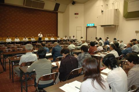 鶴岡市と三川町の合併協議に関する説明会が行われた